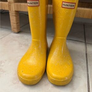 Hunter Sparkling Yellow Rain Boots size 12